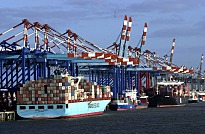 Containerschiffe in Bremerhaven